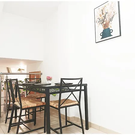 Cuscio House 2 아파트 *